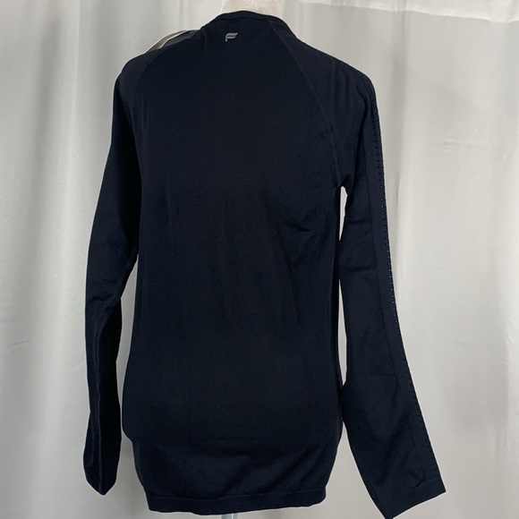 Fabletics Black Sync Seemless Long Sleeve Athletic Top- NWT - Picture 11 of 15